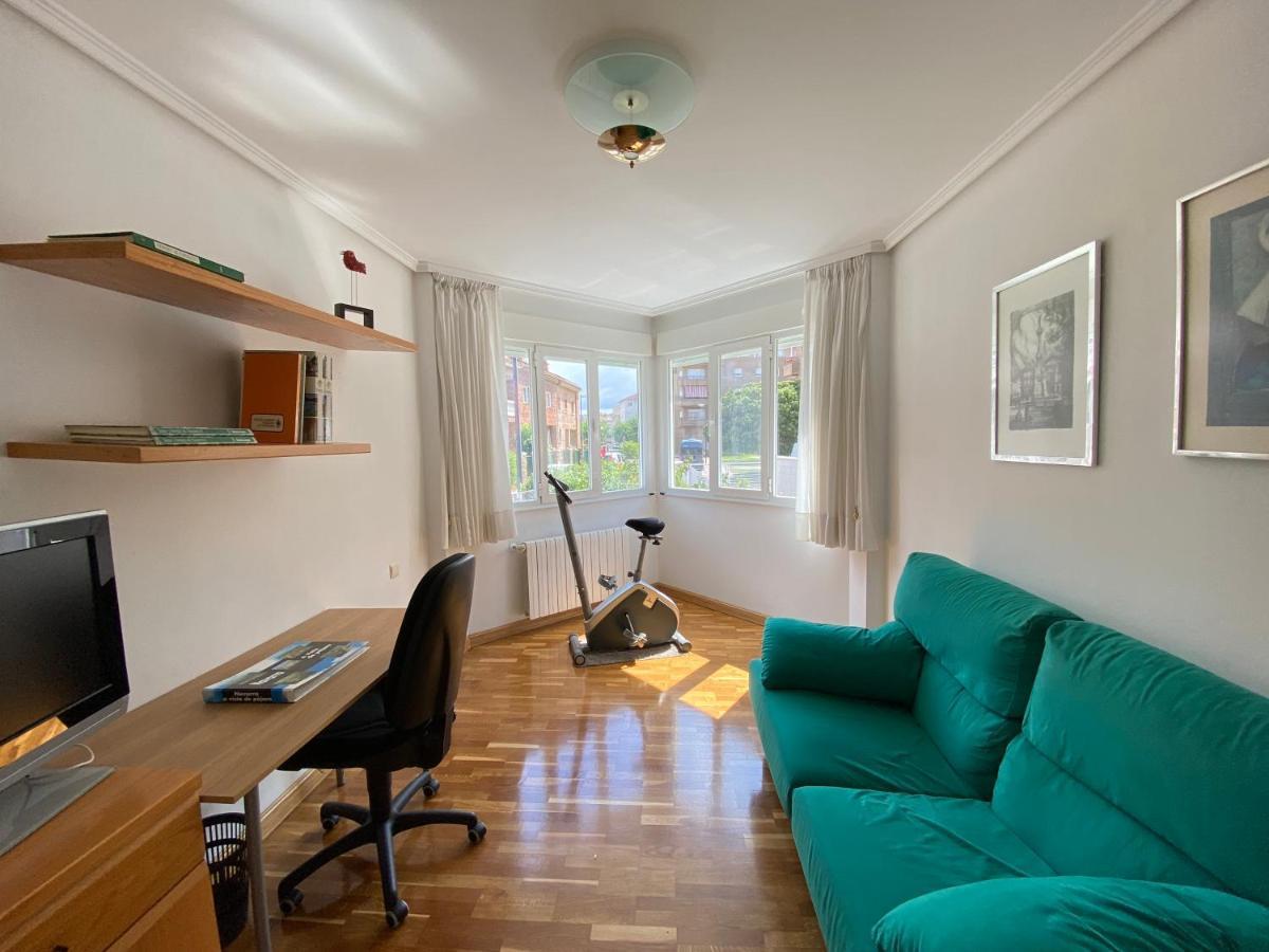 Casa Chalet Jardin Particular Ideal Grupos Y Familias Baranain ภายนอก รูปภาพ